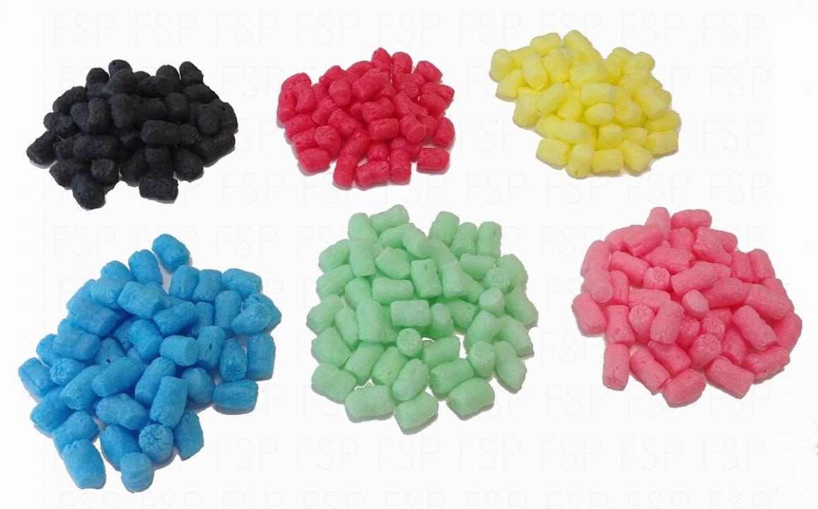 Buntes Verpackungsmaterial: Verschiedene Farben kompostierbare Verpackungschips