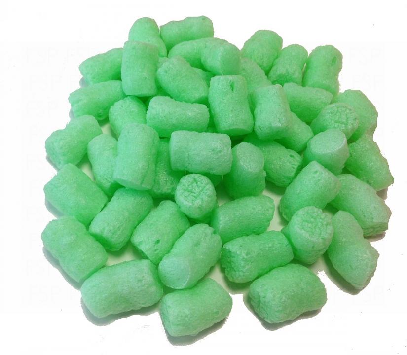 Grüne Verpackungschips als Verpackungsmaterial (heimkompostierbar)