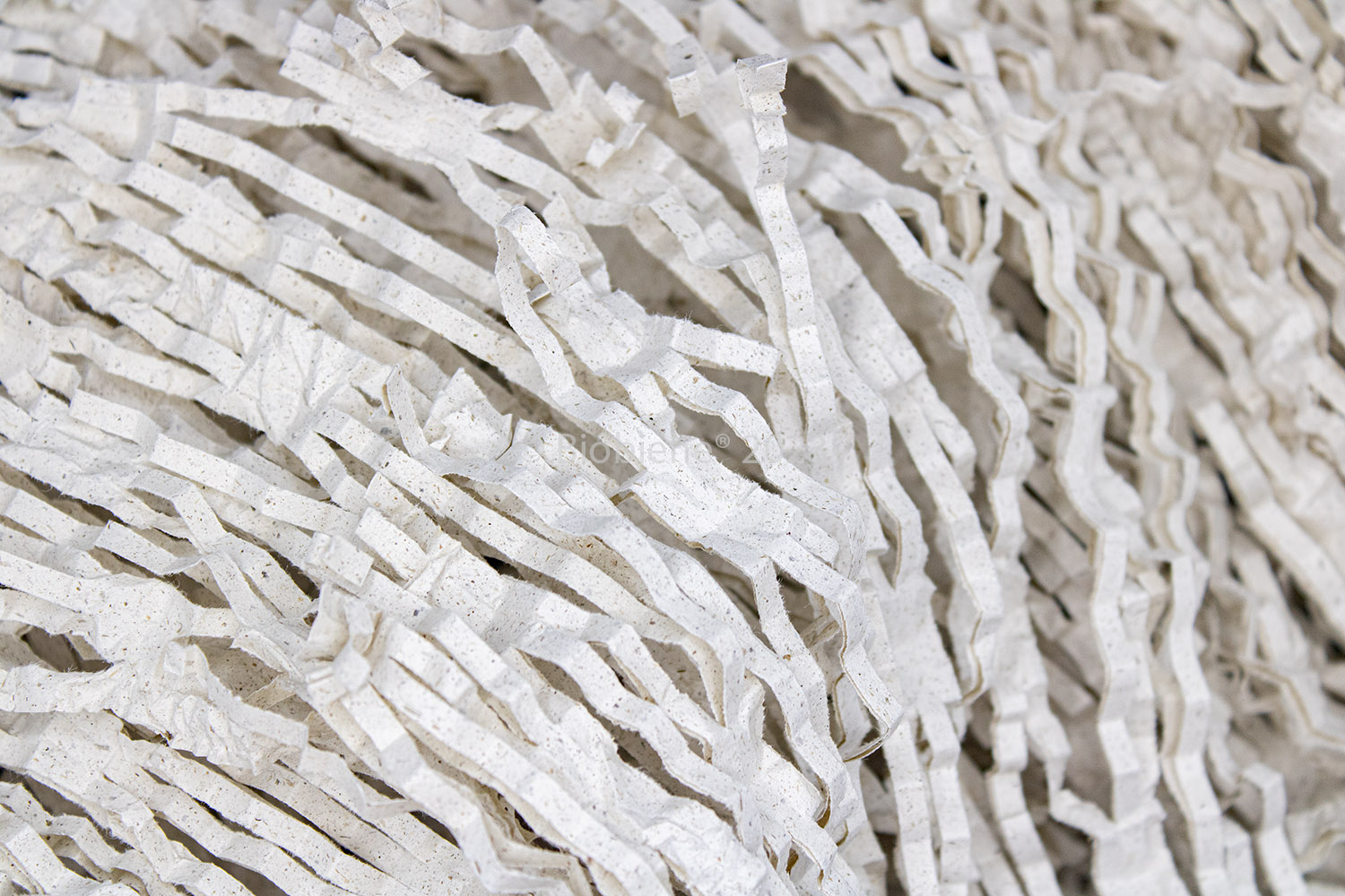 Graswolle in Streifen