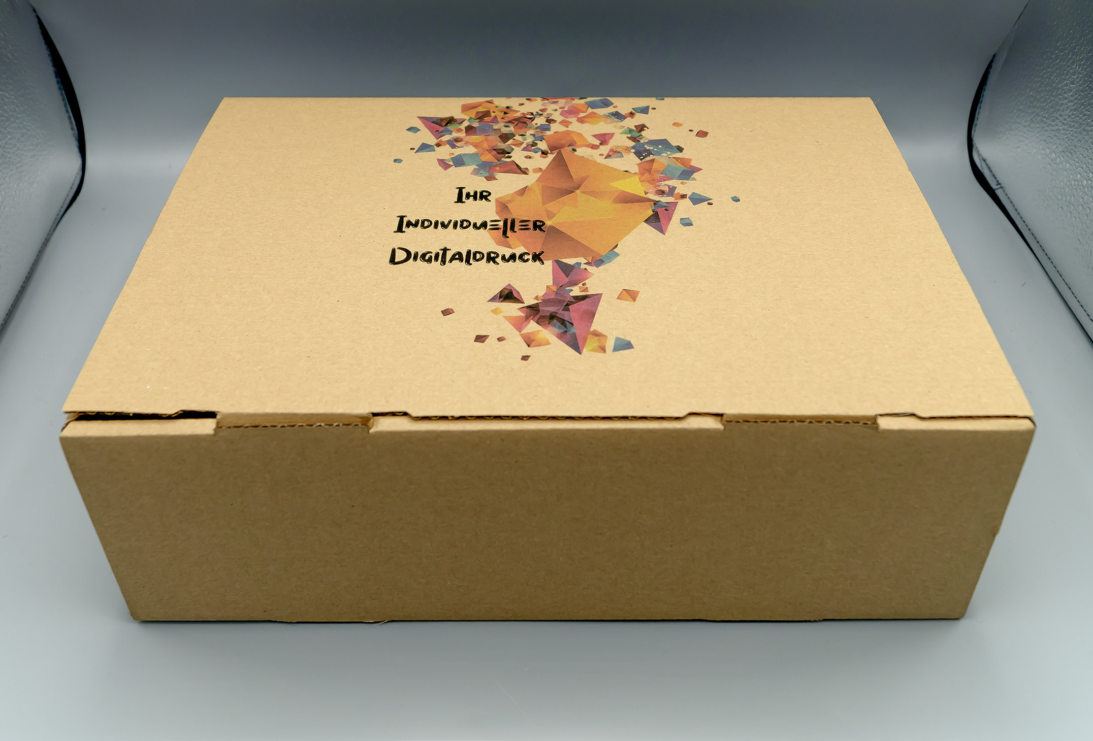 Kartons mit Ihrem Motiv - 355x250x120mm (PB3B-D) Packbiene® Braun