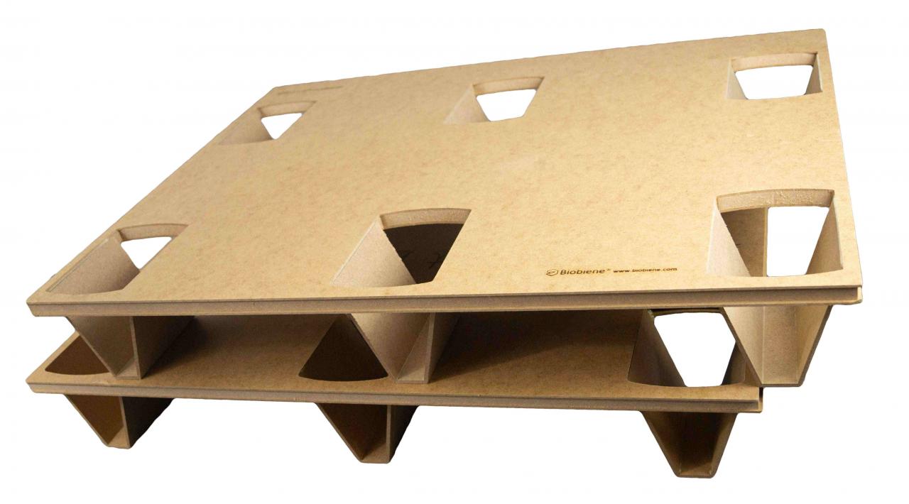 Paletten aus Hartfaser